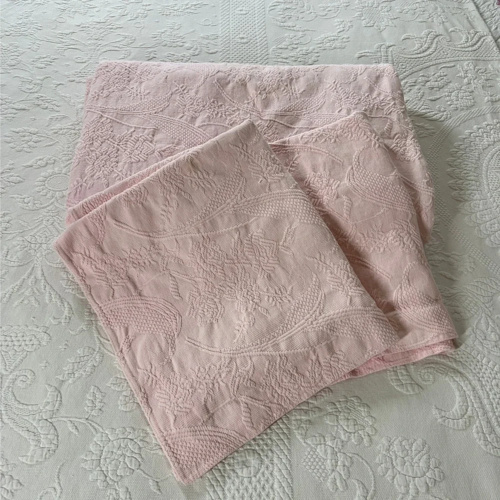 Columbine Cody Portugal Woven Bedspread & 2 Shams Pink Cotton‎ Floral Jacquard